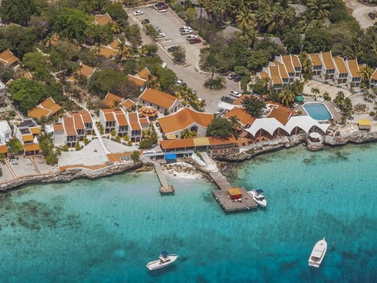 captains dons habitat