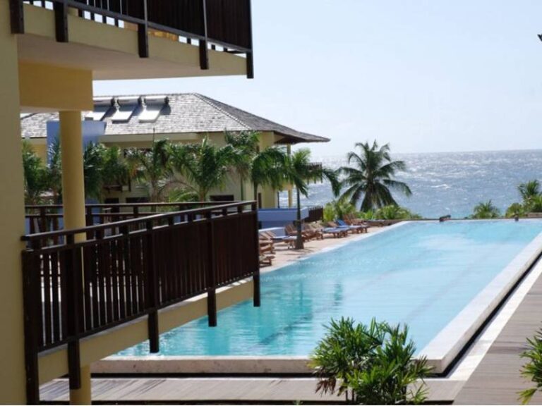 lionsdive beach resort