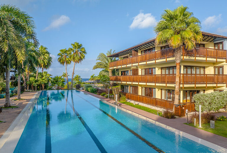 lionsdive beach resort curacao