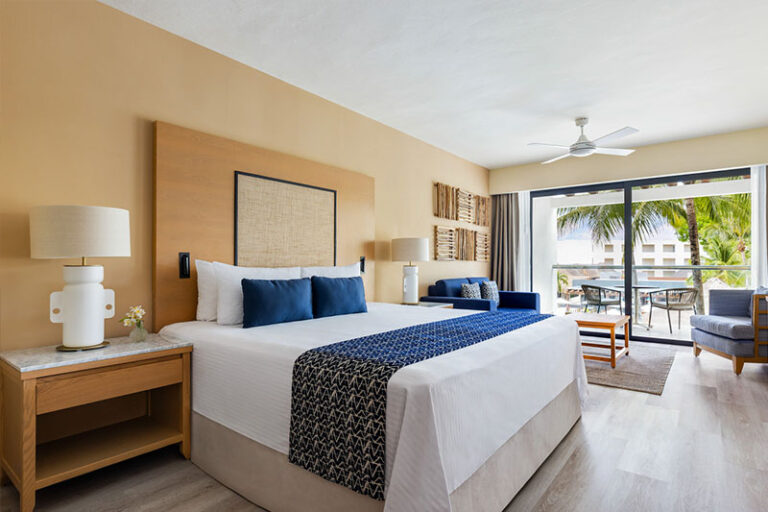 secrets aura cozumel