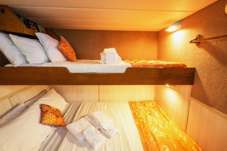 atlantis adventurer philippines liveaboard