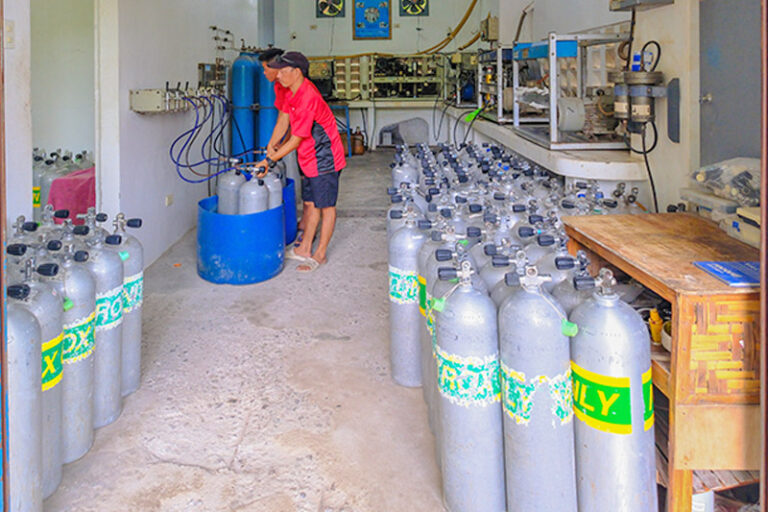 malapasqua exotic island resort