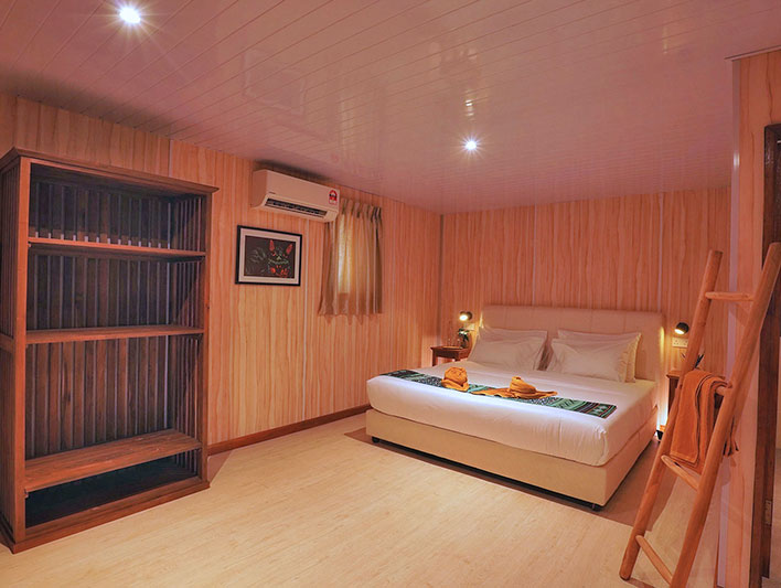 seaventures dive rig malaysia