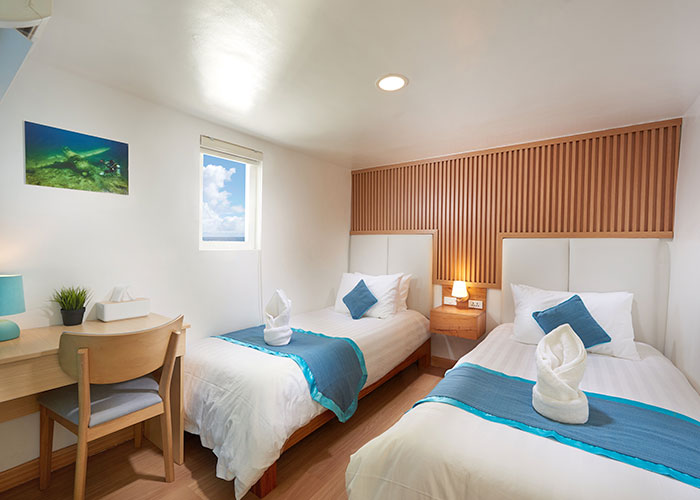 solitude one philippines liveaboard