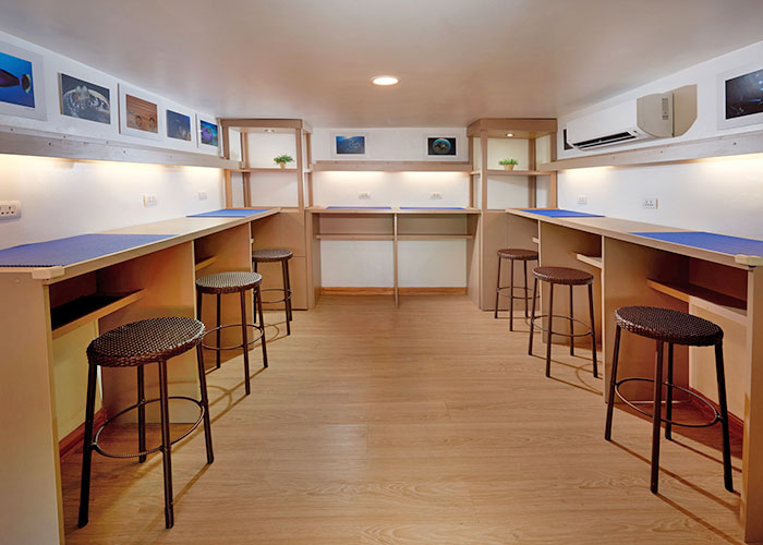 solitude one philippines liveaboard