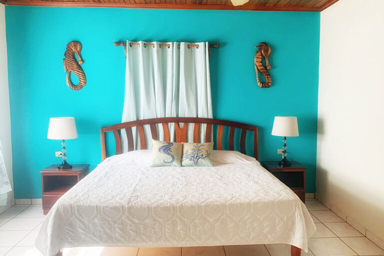 seagrape plantation resort roatan