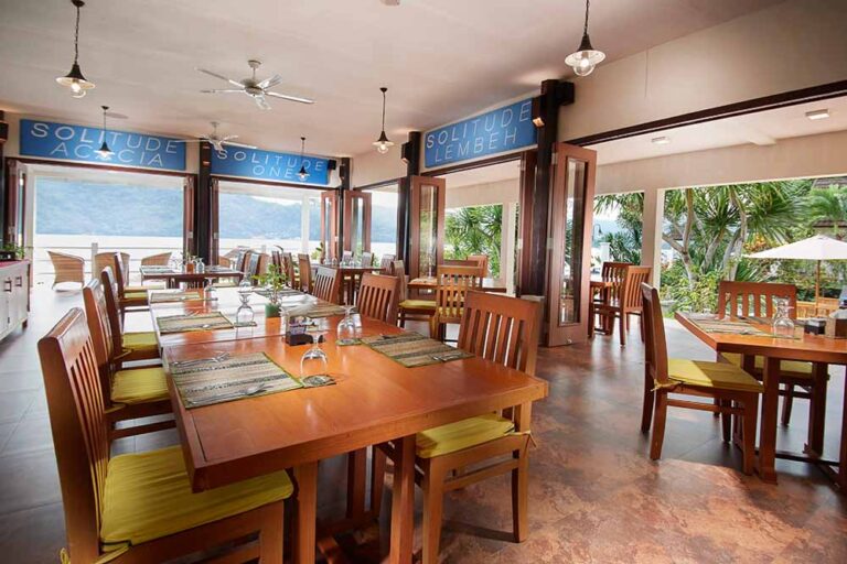 solitude lembeh resort restaurant